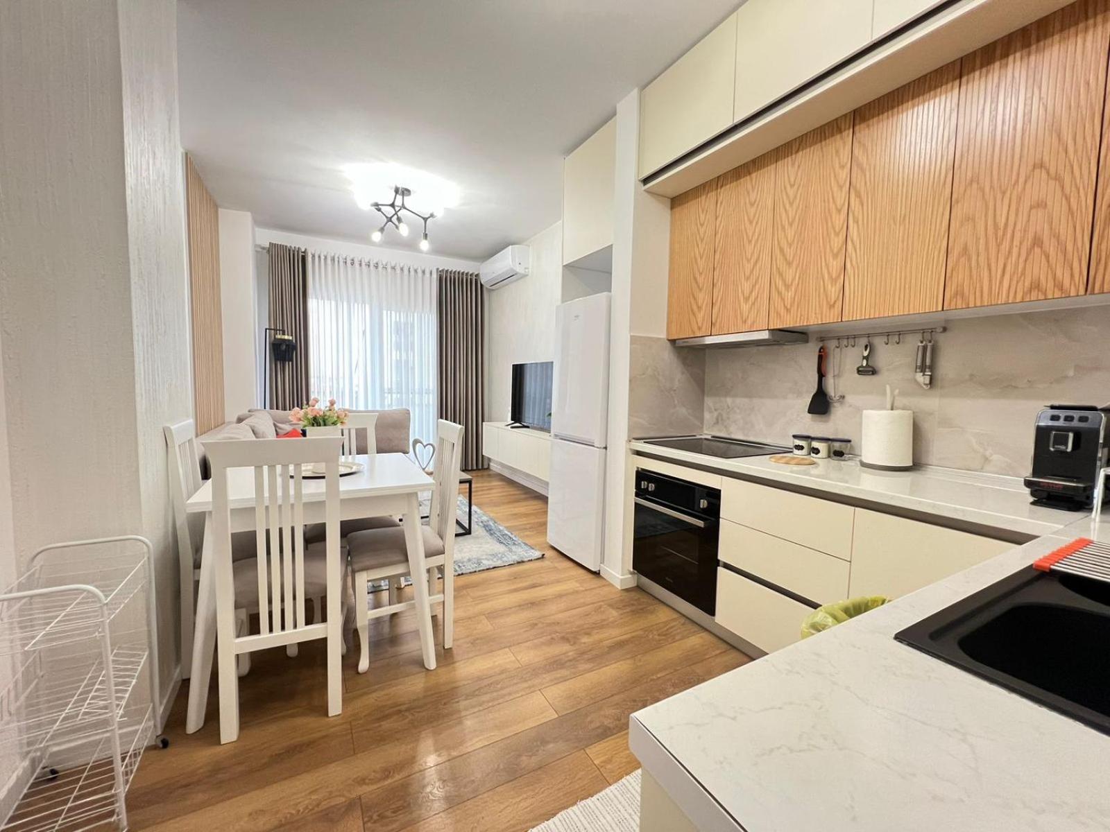 Ani'S Apartment Durres Bagian luar foto
